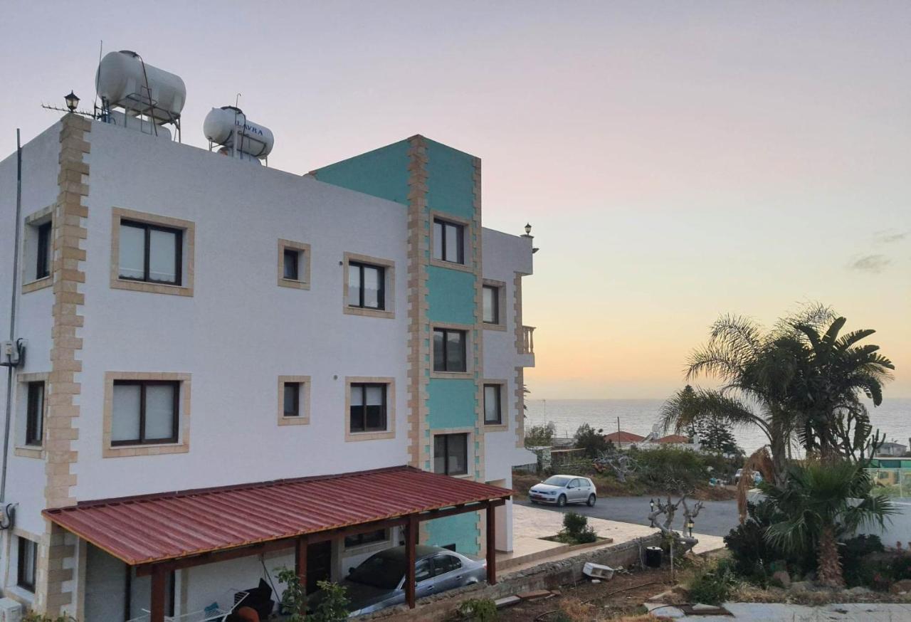 JOANNA SUNSET APTS Pomos Extérieur photo