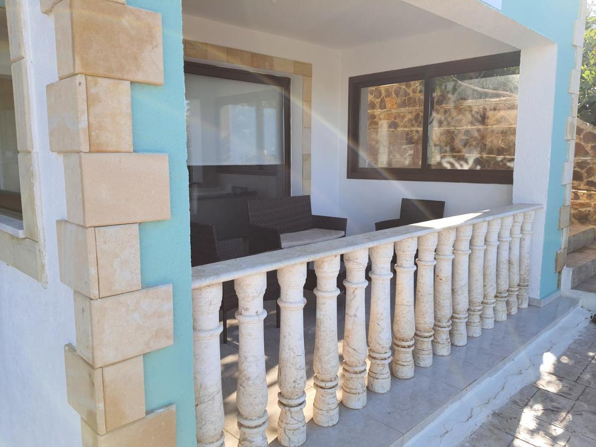JOANNA SUNSET APTS Pomos Extérieur photo